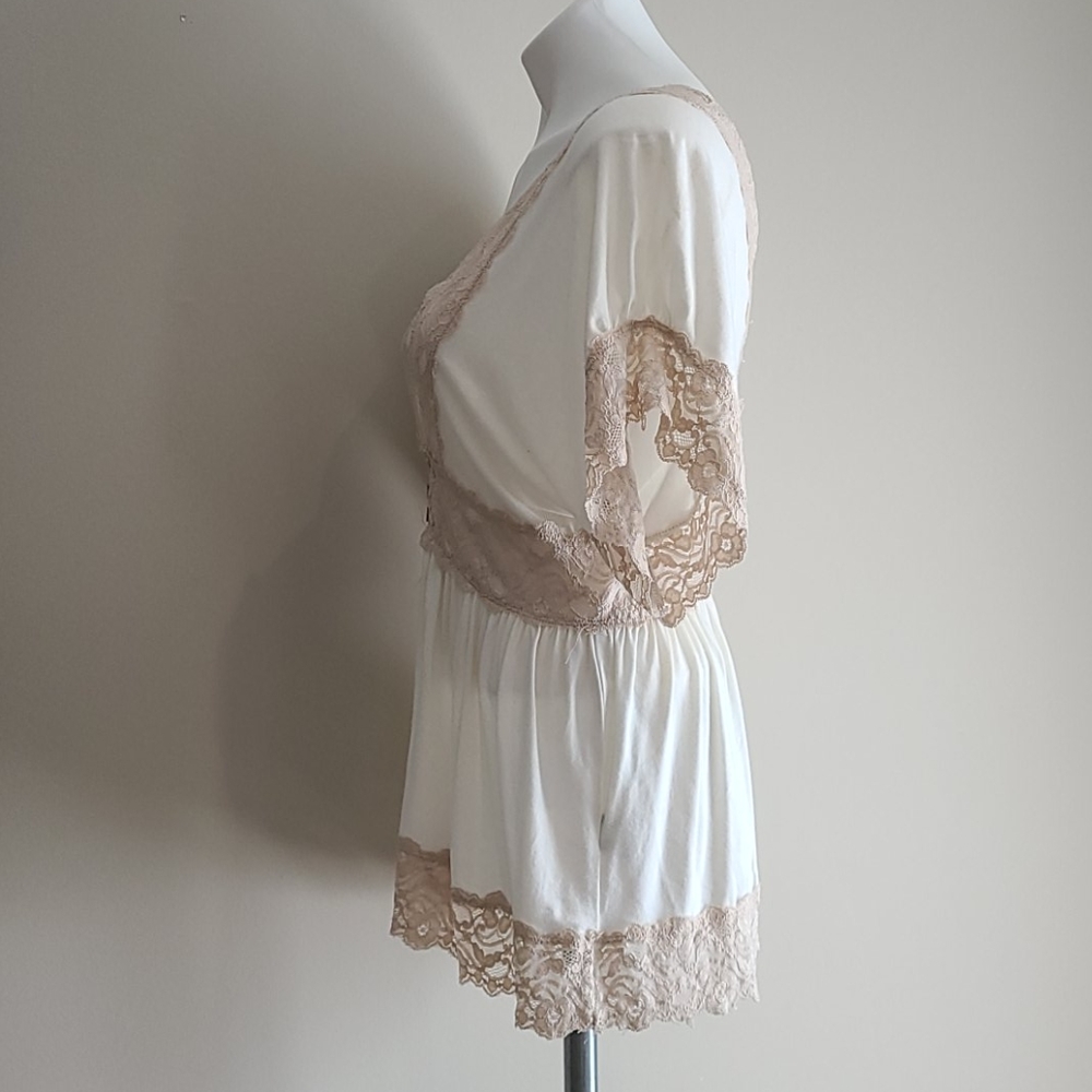 Beautiful boho lace detail top - Picture 2 of 4